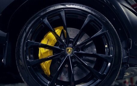 Lamborghini Urus I, 2023 год, 27 000 000 рублей, 9 фотография