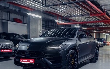 Lamborghini Urus I, 2023 год, 27 000 000 рублей, 5 фотография