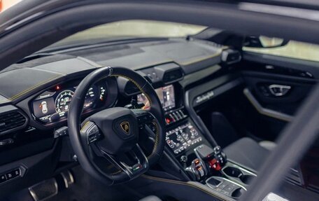 Lamborghini Urus I, 2023 год, 27 000 000 рублей, 23 фотография