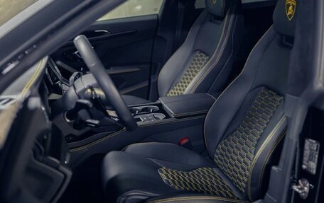 Lamborghini Urus I, 2023 год, 27 000 000 рублей, 24 фотография