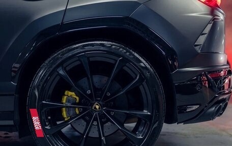 Lamborghini Urus I, 2023 год, 27 000 000 рублей, 13 фотография