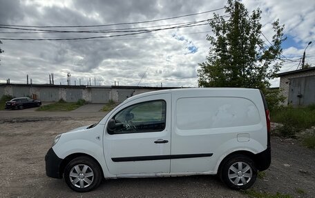 Renault Kangoo II рестайлинг, 2013 год, 380 000 рублей, 5 фотография