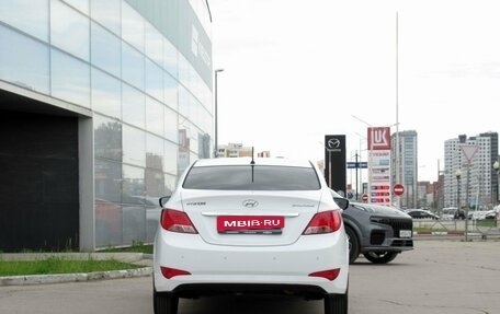Hyundai Solaris II рестайлинг, 2014 год, 950 000 рублей, 6 фотография