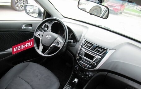Hyundai Solaris II рестайлинг, 2014 год, 950 000 рублей, 16 фотография