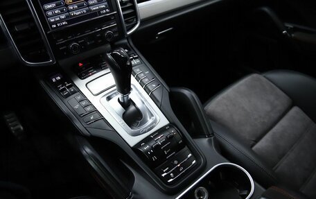 Porsche Cayenne III, 2012 год, 2 790 000 рублей, 14 фотография