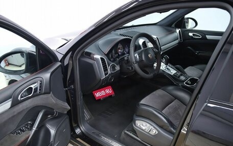 Porsche Cayenne III, 2012 год, 2 790 000 рублей, 10 фотография