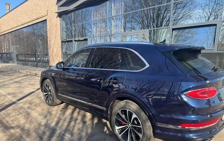 Bentley Bentayga I, 2023 год, 25 300 000 рублей, 2 фотография