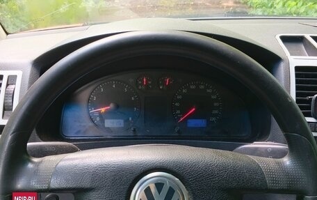 Volkswagen Transporter T5 рестайлинг, 2004 год, 835 000 рублей, 5 фотография