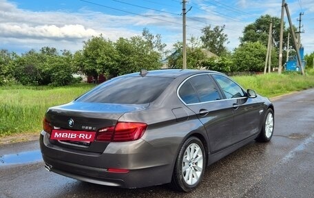BMW 5 серия, 2012 год, 1 050 000 рублей, 2 фотография