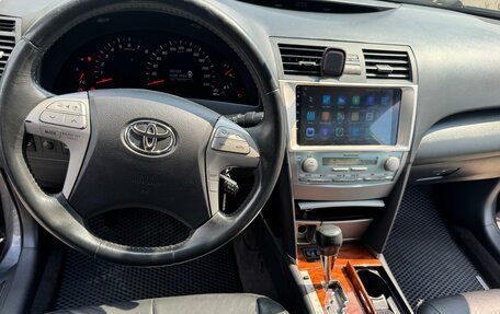 Toyota Camry, 2008 год, 1 450 000 рублей, 10 фотография