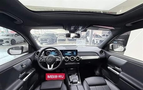 Mercedes-Benz GLB, 2021 год, 1 753 000 рублей, 11 фотография