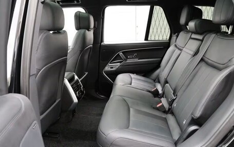 Land Rover Range Rover IV рестайлинг, 2025 год, 15 000 000 рублей, 12 фотография