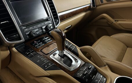 Porsche Cayenne III, 2010 год, 2 320 000 рублей, 13 фотография