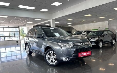 Mitsubishi Outlander III рестайлинг 3, 2013 год, 1 545 000 рублей, 5 фотография
