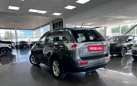 Mitsubishi Outlander III рестайлинг 3, 2013 год, 1 545 000 рублей, 6 фотография