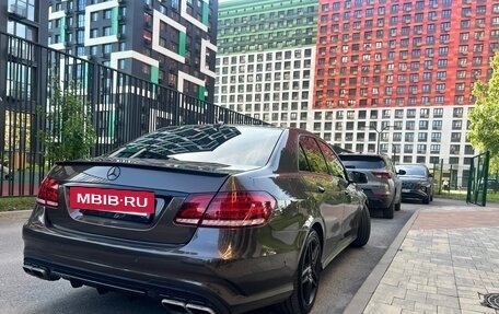 Mercedes-Benz E-Класс, 2013 год, 1 800 000 рублей, 3 фотография