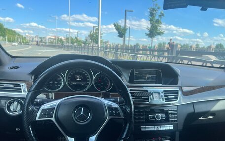 Mercedes-Benz E-Класс, 2013 год, 1 800 000 рублей, 9 фотография
