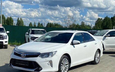 Toyota Camry, 2016 год, 2 100 000 рублей, 1 фотография