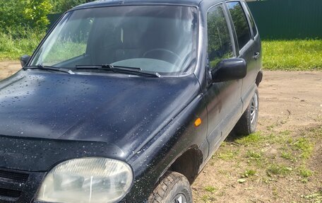 Chevrolet Niva I рестайлинг, 2004 год, 270 000 рублей, 5 фотография