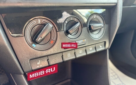 Skoda Rapid I, 2017 год, 1 370 000 рублей, 11 фотография