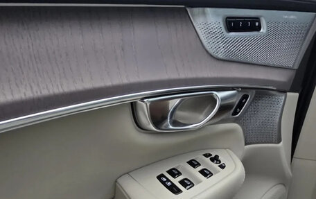 Volvo XC90 II рестайлинг, 2026 год, 10 500 000 рублей, 3 фотография