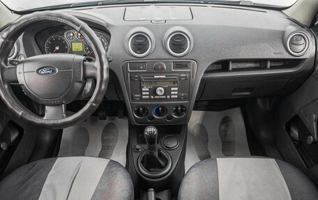 Ford Fusion I, 2010 год, 399 000 рублей, 10 фотография