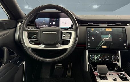Land Rover Range Rover IV рестайлинг, 2025 год, 15 000 000 рублей, 10 фотография