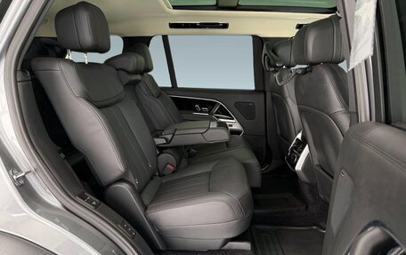 Land Rover Range Rover IV рестайлинг, 2025 год, 15 000 000 рублей, 15 фотография
