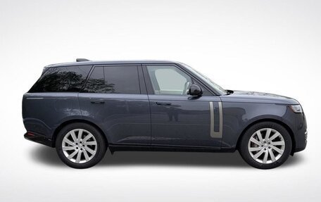 Land Rover Range Rover IV рестайлинг, 2025 год, 15 000 000 рублей, 5 фотография