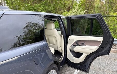 Land Rover Range Rover IV рестайлинг, 2025 год, 15 000 000 рублей, 11 фотография