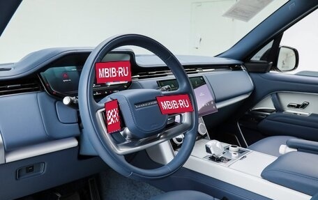 Land Rover Range Rover IV рестайлинг, 2024 год, 14 000 000 рублей, 12 фотография