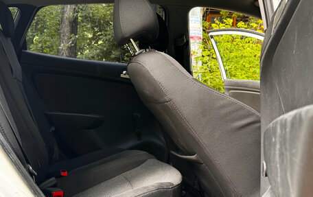Hyundai Solaris II рестайлинг, 2011 год, 799 999 рублей, 24 фотография