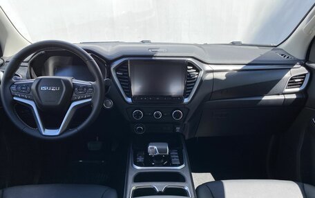 Isuzu D-Max, 2025 год, 4 500 000 рублей, 11 фотография
