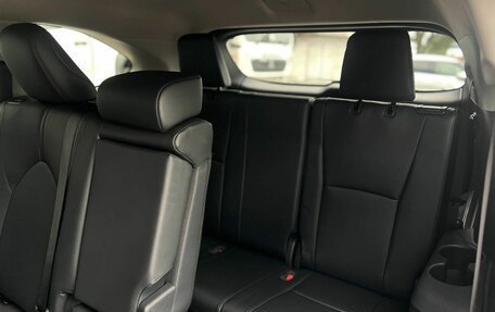 Toyota Highlander, 2024 год, 4 590 000 рублей, 9 фотография