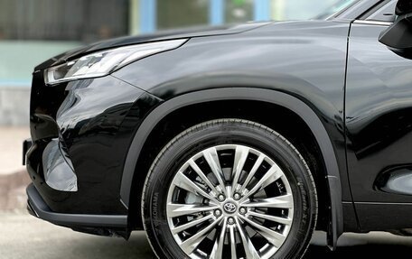 Toyota Highlander, 2024 год, 4 590 000 рублей, 40 фотография