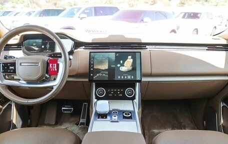 Land Rover Range Rover IV рестайлинг, 2025 год, 15 000 000 рублей, 11 фотография