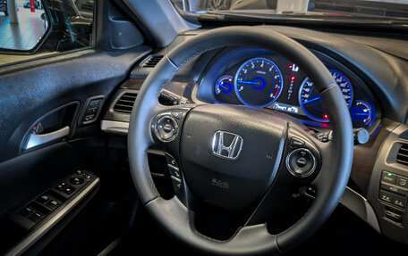 Honda Crosstour I рестайлинг, 2014 год, 1 779 500 рублей, 19 фотография