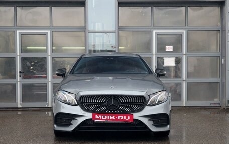 Mercedes-Benz E-Класс, 2019 год, 3 450 000 рублей, 2 фотография