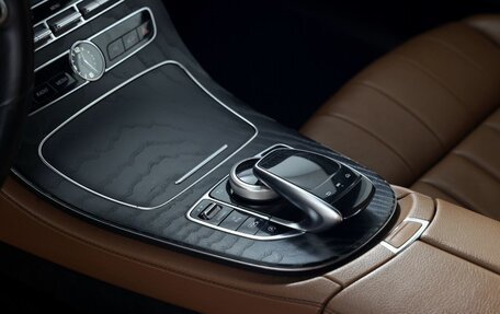 Mercedes-Benz E-Класс, 2019 год, 3 450 000 рублей, 20 фотография
