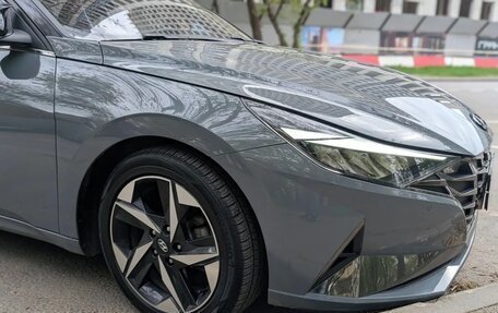 Hyundai Elantra, 2021 год, 1 890 000 рублей, 4 фотография