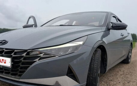 Hyundai Elantra, 2021 год, 1 890 000 рублей, 8 фотография