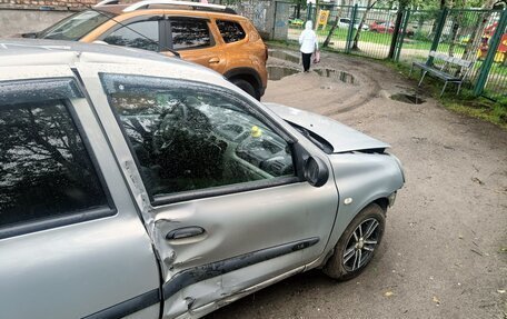 Renault Symbol I, 2004 год, 150 000 рублей, 2 фотография