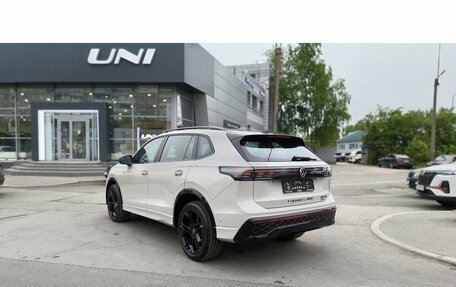Volkswagen Tiguan, 2026 год, 4 949 000 рублей, 2 фотография