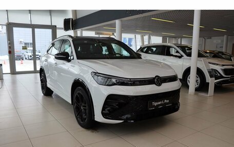 Volkswagen Tiguan, 2025 год, 4 749 000 рублей, 7 фотография