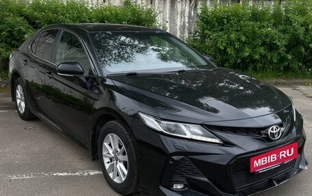 Toyota Camry, 2021 год, 2 400 000 рублей, 7 фотография