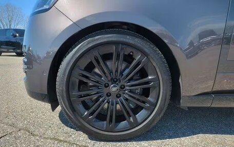 Land Rover Range Rover IV рестайлинг, 2024 год, 14 000 000 рублей, 6 фотография