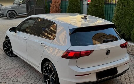 Volkswagen Golf VIII, 2023 год, 1 730 000 рублей, 4 фотография