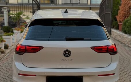 Volkswagen Golf VIII, 2023 год, 1 730 000 рублей, 5 фотография
