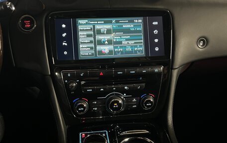 Jaguar XJ IV (X351), 2014 год, 2 900 000 рублей, 27 фотография