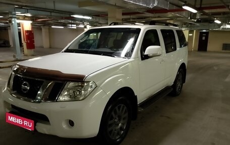 Nissan Pathfinder, 2012 год, 1 460 000 рублей, 2 фотография